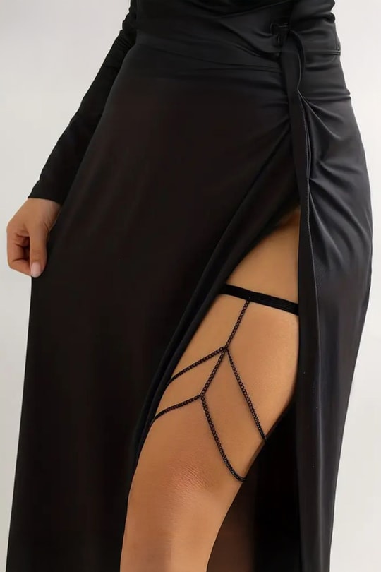 Siyah Gotik Zincirli Bacak Zinciri