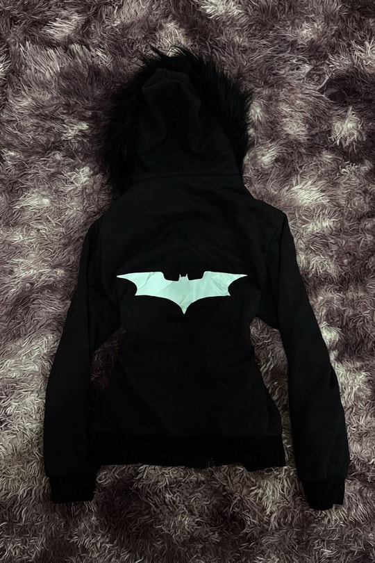 Siyah Kürklü Batman Yarasa Y2K Crop Hırka