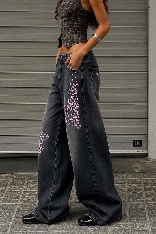 Siyah Sakura Taşlamalı Y2K Unisex Baggy Pantolon