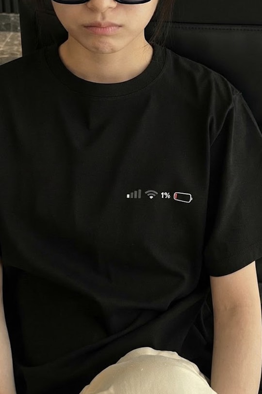 Siyah Siyah Low Battery Mood Y2K Unisex T-Shirt