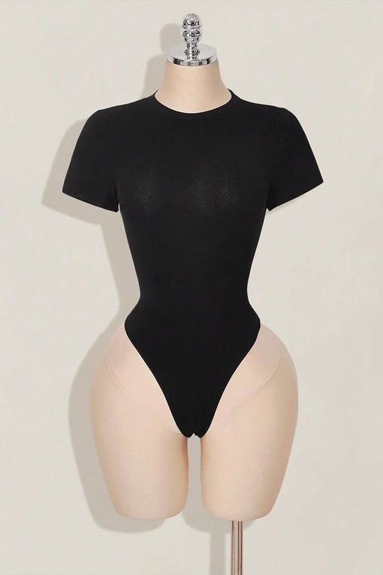 Siyah Skull Ambition Gotik Rose Transparan Kısa Kollu Çıtçıtlı Body