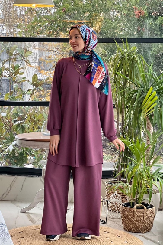 Özlem Gül Kurusu Eşofman Takım