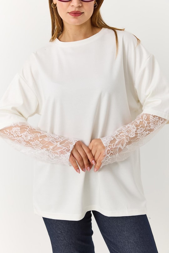 Kadın Kolu Tül Detaylı Oversize Tshirt Beyaz