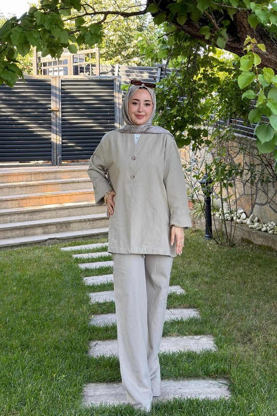 Kadın Çift Düğmeli İkili Takım Vizon