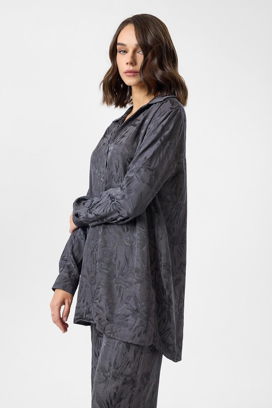 Desenli Saten Gömlek