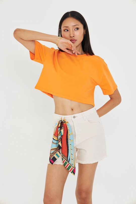 Bisiklet Yaka Crop T-Shirt