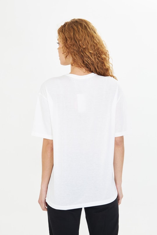 Çoklu Kalp Baskılı Taşlı T-Shirt