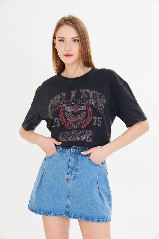 College League Yıkamalı T-Shirt