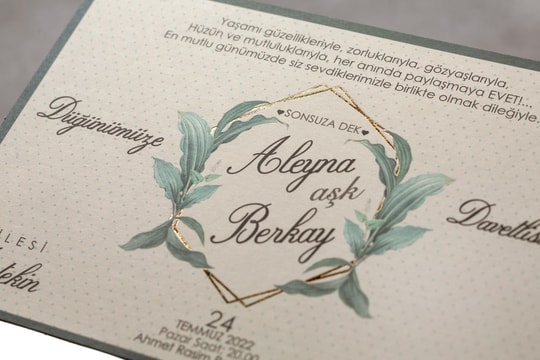 Çağla Yeşili Mühürlü Davetiye Modeli