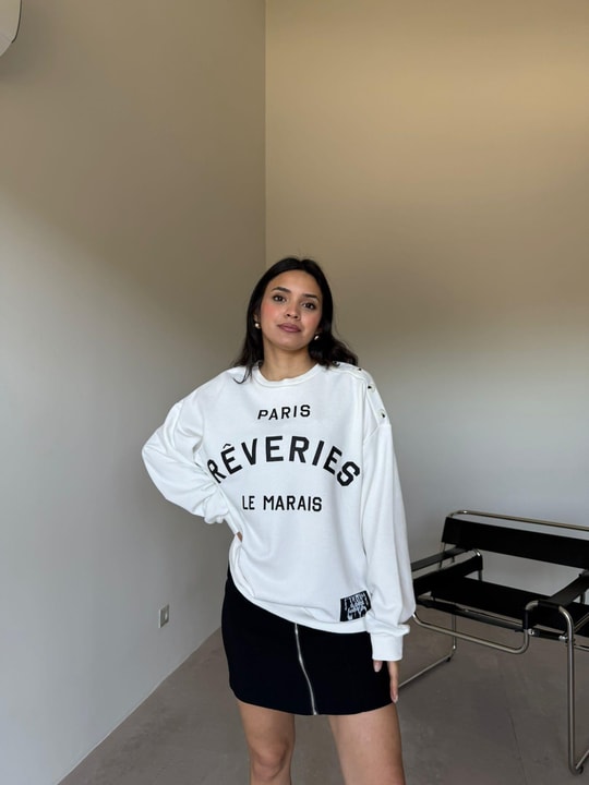 Beyaz Baskı Detaylı Düğmeli Sweat