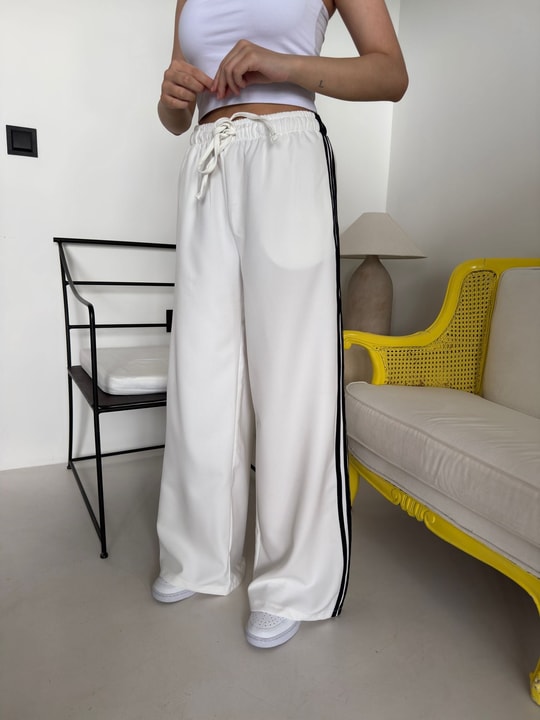 Beyaz Siyah Şeritli Beli lastikli Pantolon