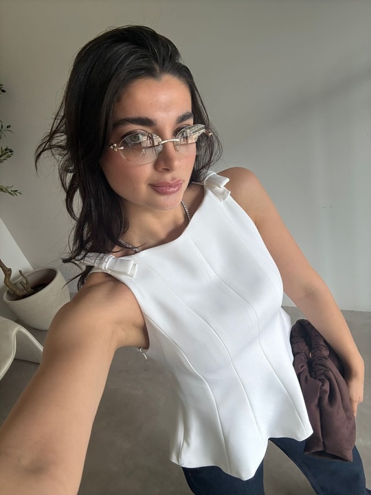 Ekru Fiyonklu Astarlı Peplum Bluz