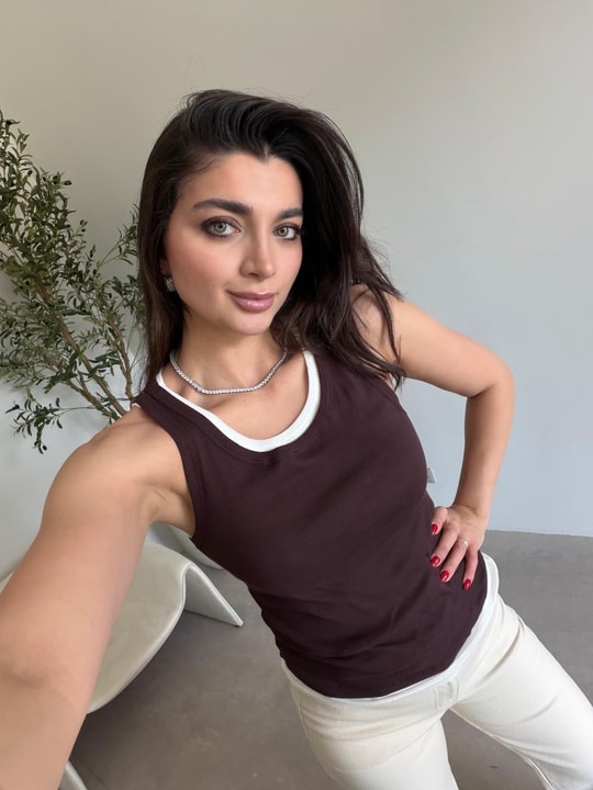 Ekru Kahve Çift Katlı Crop Bluz