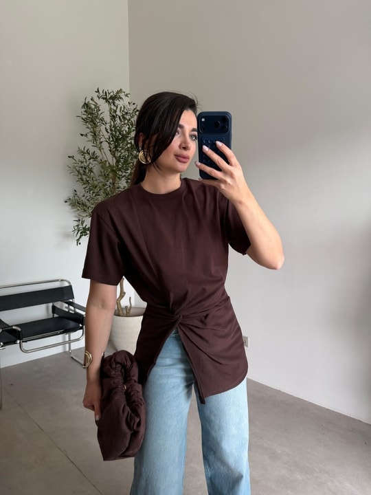 Kahve Düğümlü Tişört Bluz