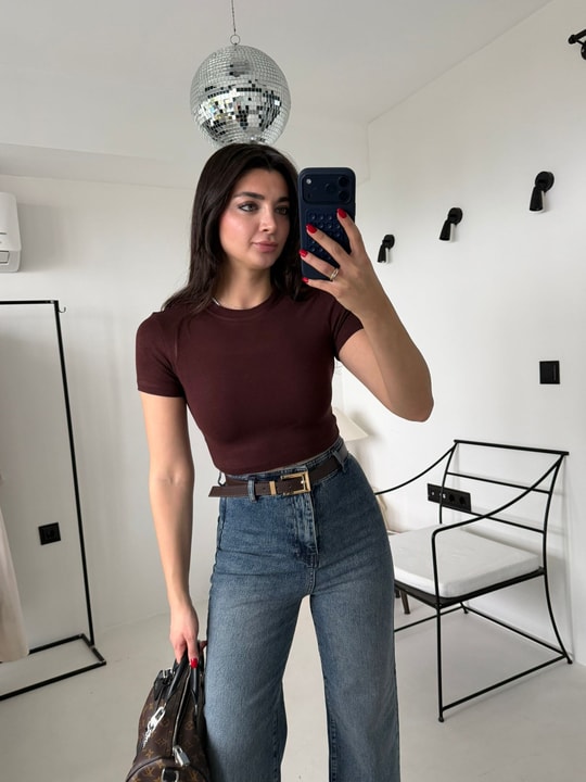 Kahve Likralı Esnek Leo Crop Tişört