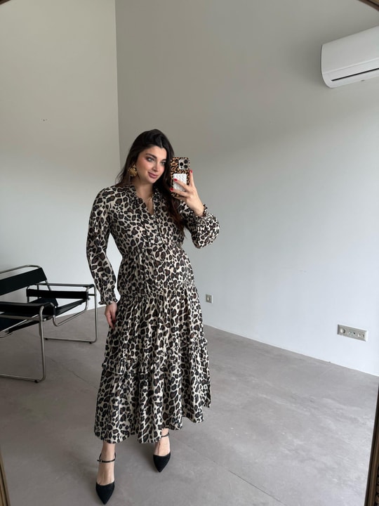 Leopar Desenli Düğme Detaylı Maxi Elbise
