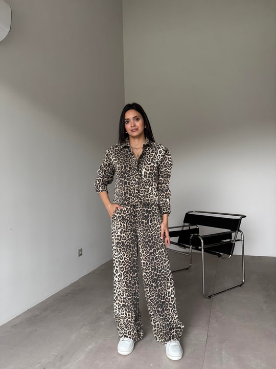 Leopar Desenli Palazzo Takım