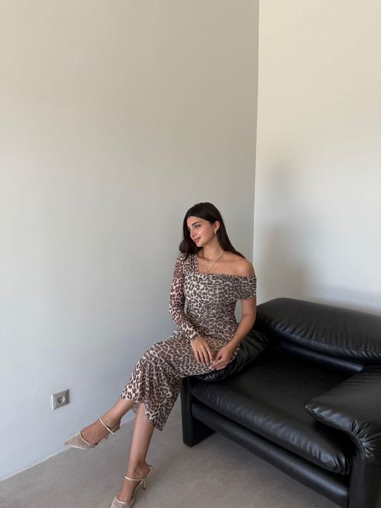 Leopar Drapeli Tek Omuz Elbise
