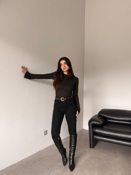 Siyah Toparlayıcı Yüksek Bel Skinny Jean