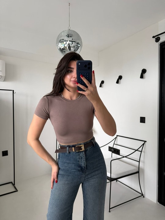 Vizon Likralı Esnek Leo Crop Tişört