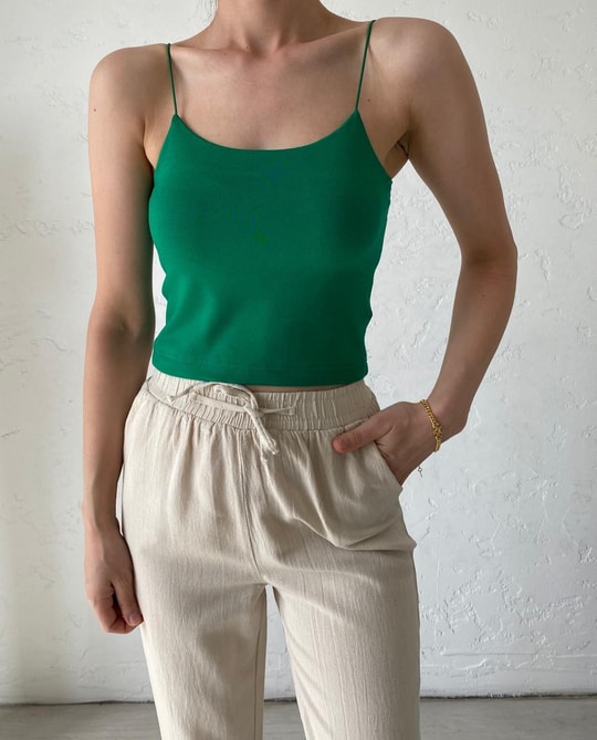 Zümrüt Yeşili İp Askılı Kısa Crop (40 Cm)