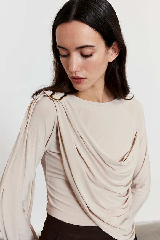 Şal Detaylı Bluz Bej