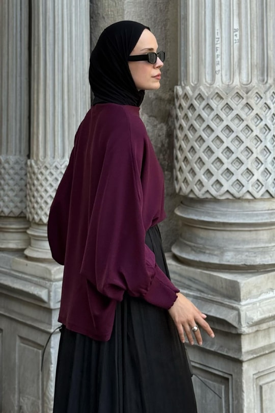 Elodie Sweater Plum Color
