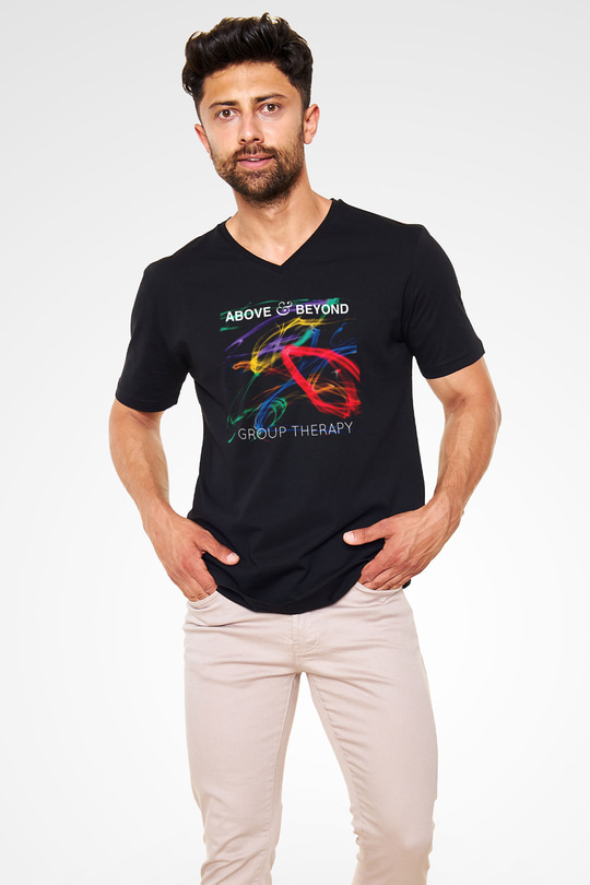 Above and Beyond Siyah Unisex V Yaka Tişört