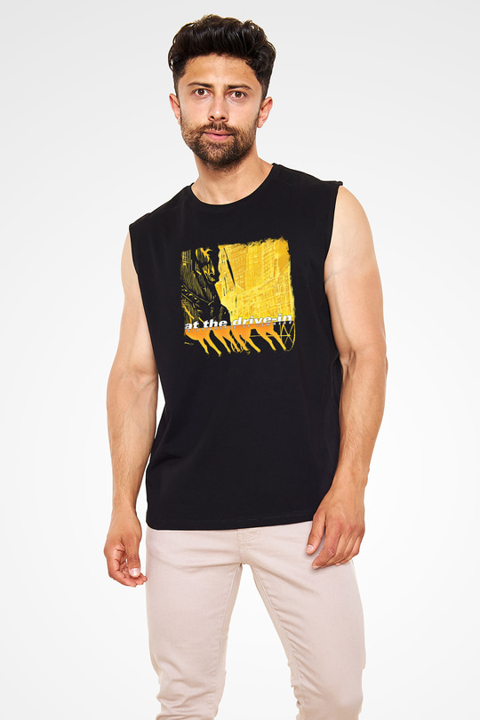 At the Drive-In Baskılı Unisex Siyah Kolsuz Tişört