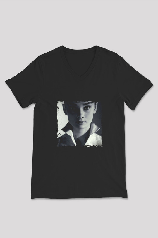 Audrey Hepburn Baskılı Unisex Siyah V Yaka Tişört