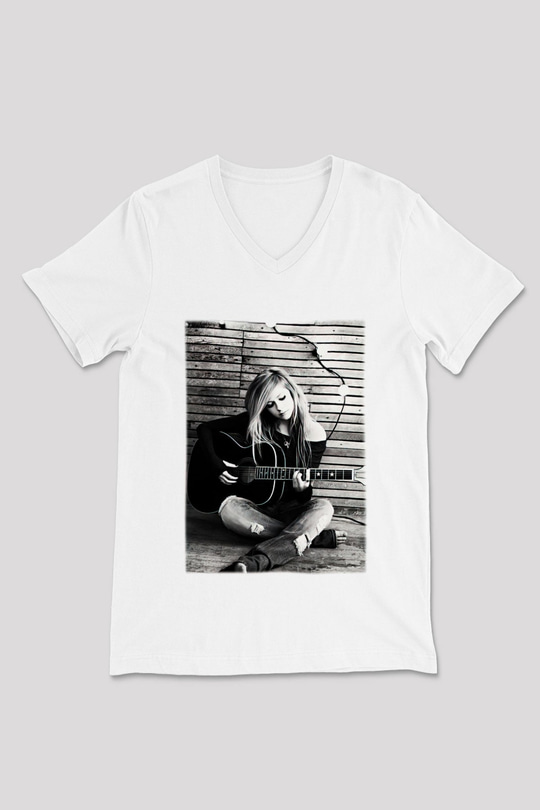 Avril Lavigne Beyaz Unisex V Yaka Tişört T-Shirt