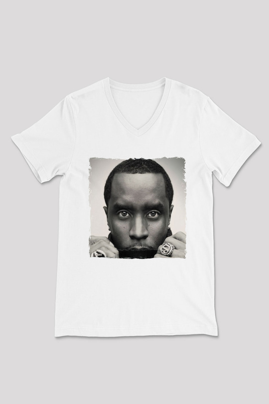 Diddy Beyaz Unisex V Yaka Tişört