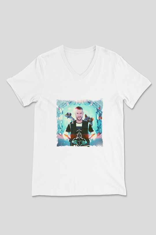 Don Diablo Baskılı Beyaz V Yaka Unisex Tişört