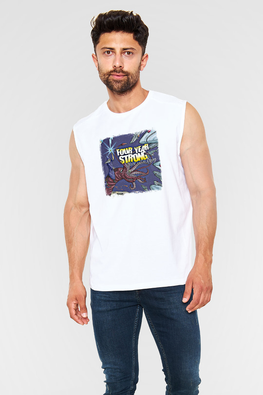 Four Year Strong Baskılı Unisex Beyaz Kolsuz Tişört
