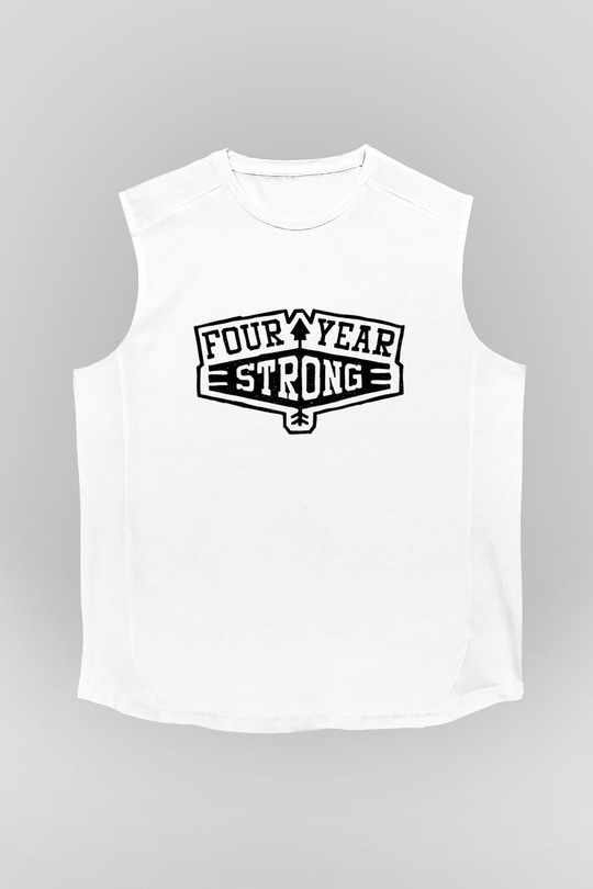 Four Year Strong Beyaz Unisex Kolsuz Tişört