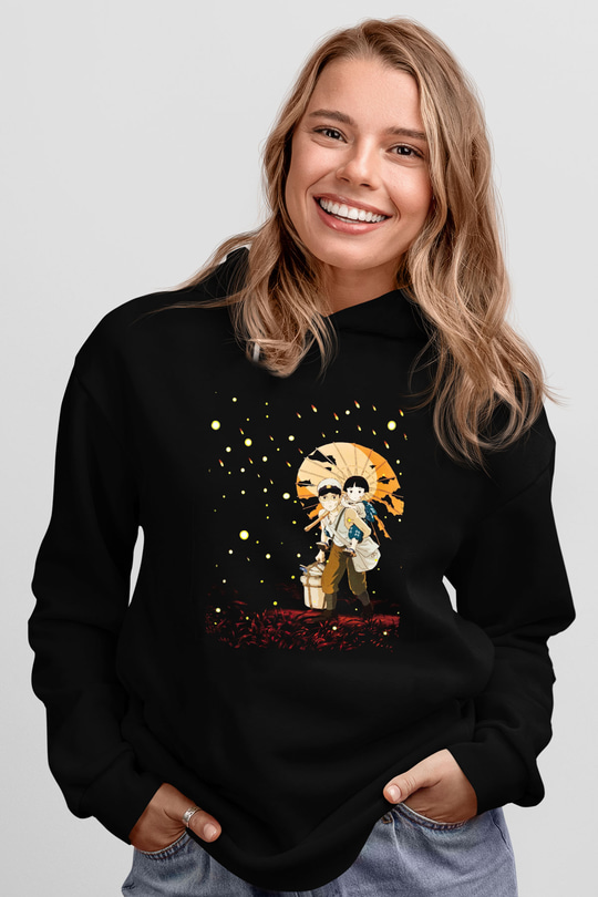 Unisex Ateşböceklerinin Mezarı (Grave of the Fireflies) Baskılı Siyah Kapüşonlu Sweatshirt