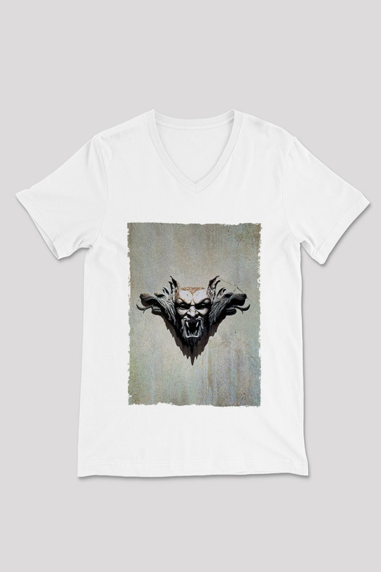 Unisex Drakula Baskılı Beyaz V Yaka Tshirt