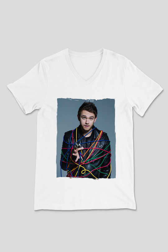 Zedd Beyaz Unisex V Yaka Tişört