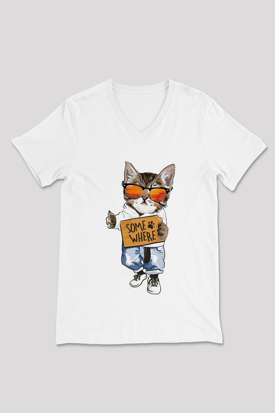 Karizmatik Kedi Baskılı Unisex Beyaz  V Yaka Tişört