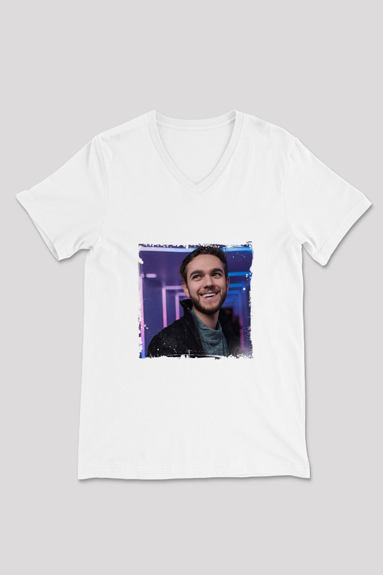 Zedd Baskılı Beyaz V Yaka Unisex Tişört