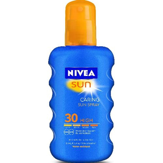 Spf 20 & 50 ArasıNiveaNivea Sun Koruma & Nemlendirici Güneş Spreyi 30 Faktör 200ml
