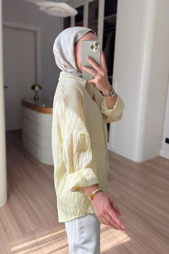 Nakışlı Pul Detay Oversize Gömlek - Sarı