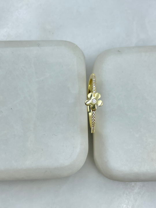 Gömme Taşlı Çiçek Model Yüzük Gold