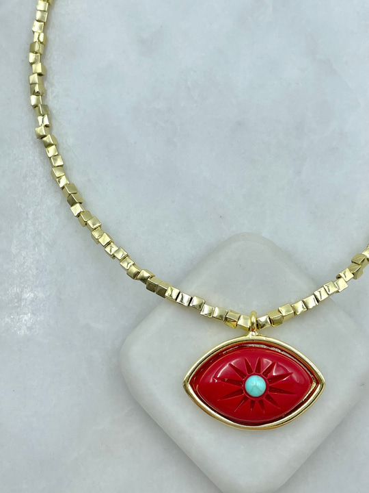 Güneş Sallantılı Küp Boncuk Kolye Kırmızı