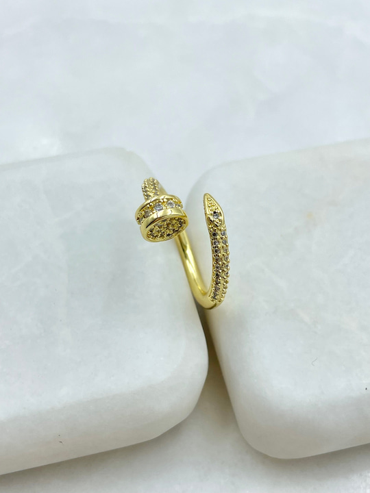 Altın Kaplama Gömme Taşlı Çivi Model Yüzük Gold