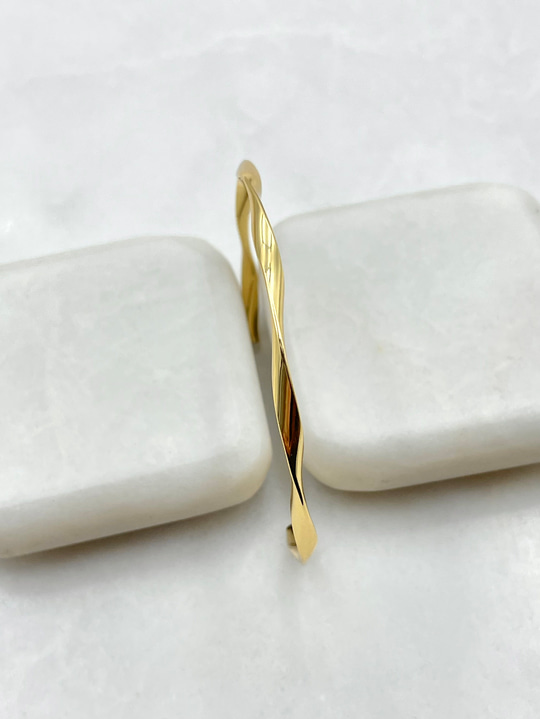 Minimal Burgu Kelepçe Gold