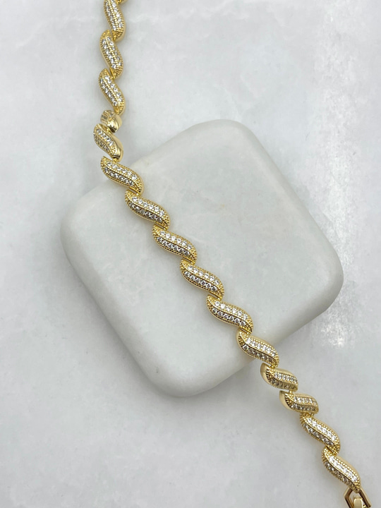 Gömme Taşlı Dalga Model Bileklik Gold