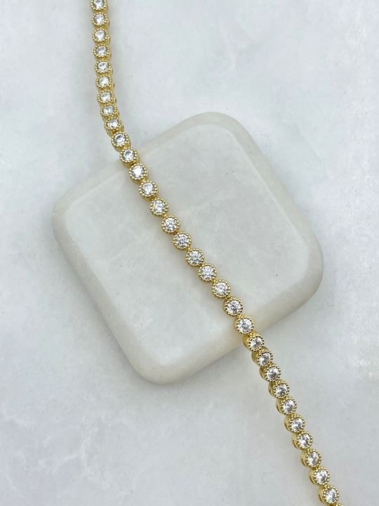 Özel Seri İşlemeli Sıvalı Daire Su Yolu Bileklik Gold