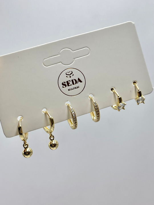 Altın Kaplama Kristal ve Gömme Taşlı Halka Model Altılı Set Küpe Gold