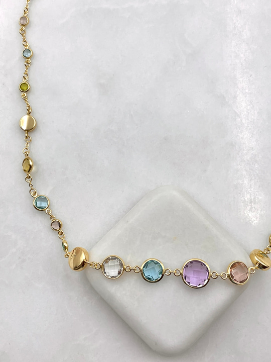Büyük Küçük Renkli Kristal Taşlı Daire Kolye Gold